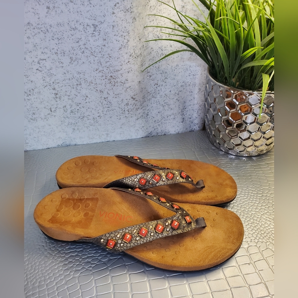 Vionic Women's Brown with Orange Accents Leather Flip Flop Thong Sandals Size 10